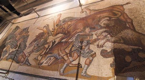 Mozaika s portrétmi a menami gladiátorov zo 4. storočia