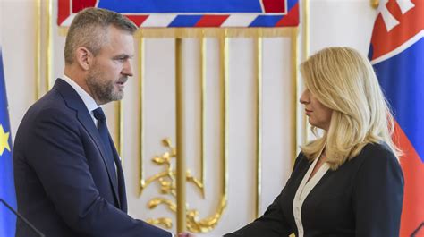 Foto: Pellegrini, Fico a ďalší politici po víťazstve
