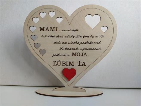 šablóna srdiečka s nápisom pre mamu