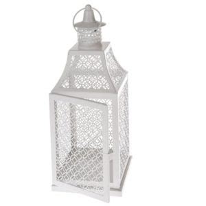 Vianočné lampáše na balkóne