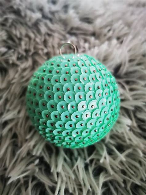 Ukážka zdobenia polystyrénovej gule