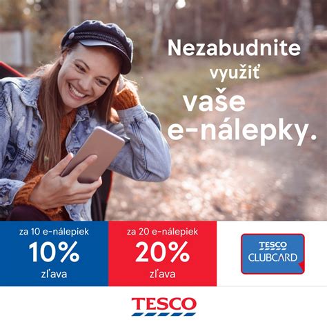 Infografika znázorňujúca 15-ročnú históriu a vývoj Tesco Clubcard od papierových kupónov až po digitálnu aplikáciu