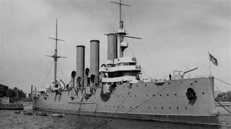 Krížnik Aurora (Avrora) v Petrohrade