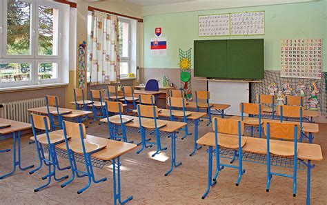 trieda študentov a učiteľov na plese
