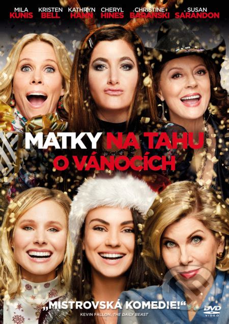 Záber na hlavné hrdinky filmu Matky na tahu o Vianociach v slávnostnej, no chaotickej vianočnej atmosfére