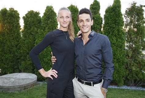 Novomanželia Karolína Plíšková a Michal Hrdlička si vymieňajú prvý manželský bozk.