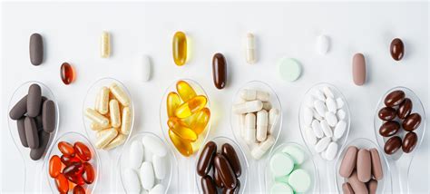 fotografia vegánskych vitamínov a doplnkov
