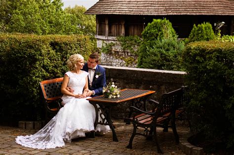 Ilustračná fotografia romantického zámku ako miesta pre svadbu