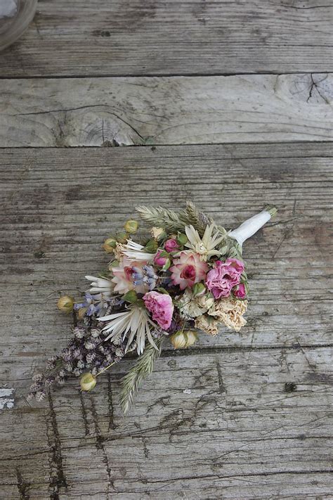 Sponky do vlasov zo sušených kvetov pre nevestu a družičky