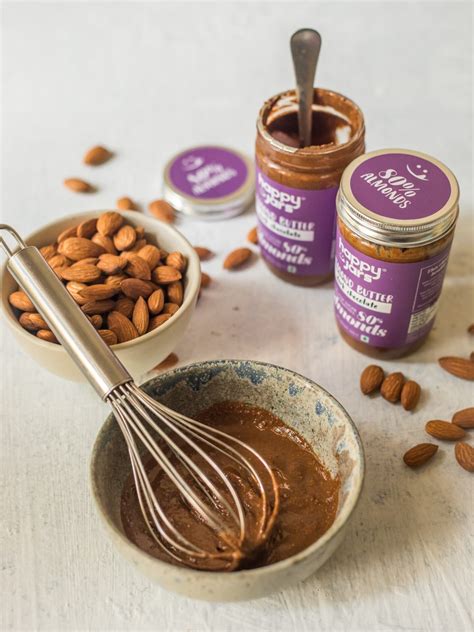 Rôzne druhy krémov na plnenie orieškov