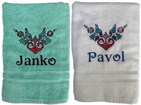 Ukážka hrnčeka s folklórnym motívom a miestom pre personalizovaný text