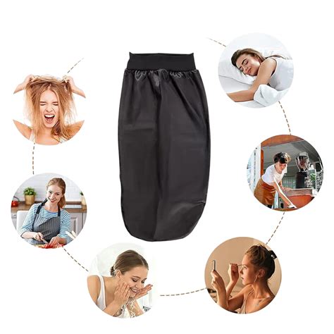 Ilustrácia svadobného účesu s kučeravými vlasmi