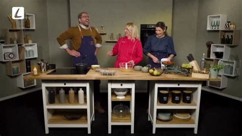 Ilustrácia detského nákresu zdravého obeda na tanieri