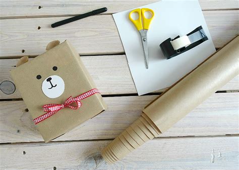 Kreatívne zabalený praktický darček pre dieťa