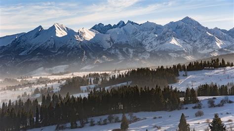 Zasnežené Poľské Tatry v zime