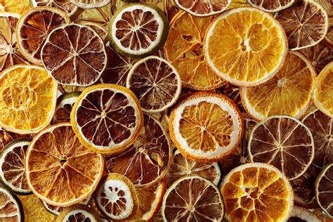 Sušené kolieska pomarančov a citrónov