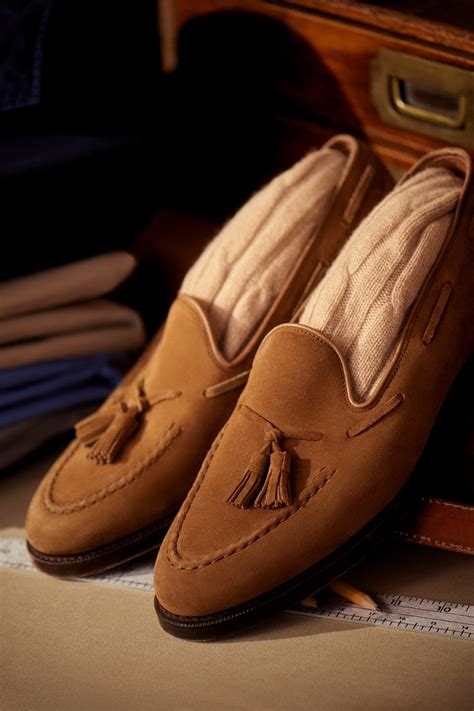 Typy spoločenských topánok k obleku