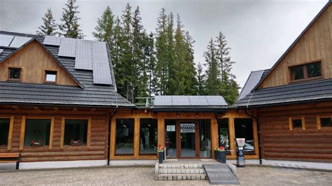 Interiér alebo exteriér Rybárskeho Dvora s možnosťou relaxu vo wellnesse alebo pri jazere