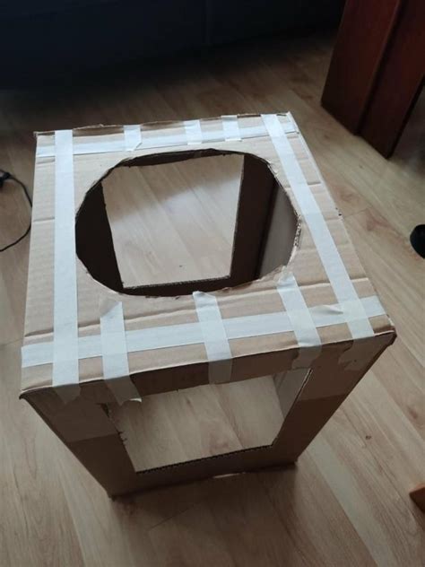 DIY maska jednorožca z papiera pre dievčatá