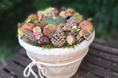 Inšpiratívne foto jesenných DIY dekorácií z papiera a prírodných materiálov