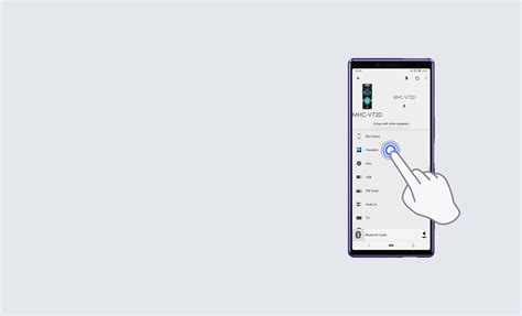 Snímka obrazovky aplikácií Sony Music Center a Fiestable s ovládaním reproduktora