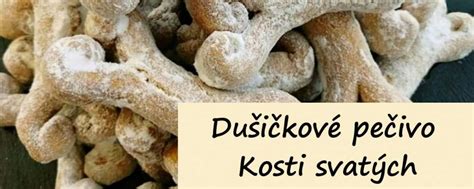 tradičné slovenské dušičkové pečivo v tvare srdiečok a hviezdičiek
