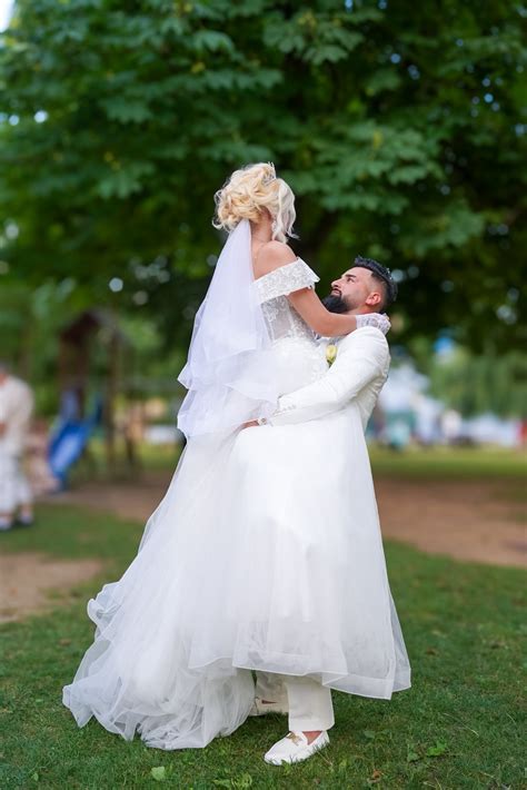 Fotografie z reálnej folklórnej svadby