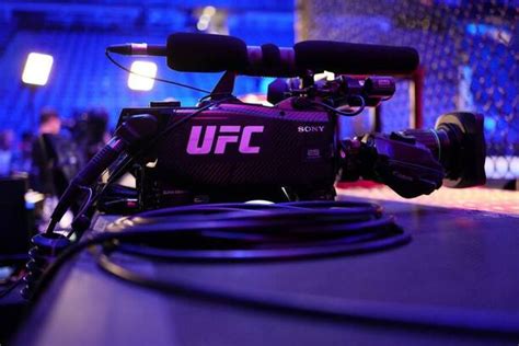 Televízna kamera alebo filmový set
