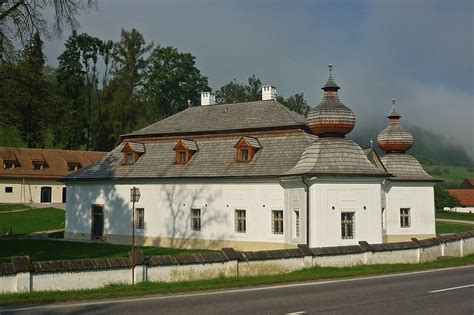 Stará fotografia Hviezdoslavovho rodného domu vo Vyšnom Kubíne