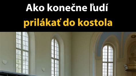 Detailný záber na architektonické prvky kostola, ako sú okná, múry alebo kamenné rytiny.