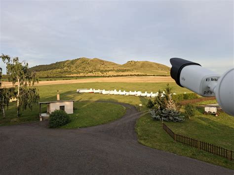 Historická ilustrácia Thomasa Smitha alebo dobová reklama na rané Christmas Crackers