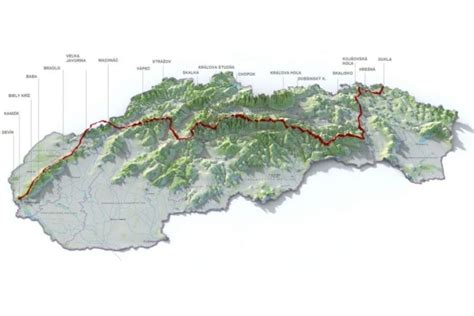 infografika s prehľadom Cesty hrdinov SNP a jej prechodom cez Nízke Tatry