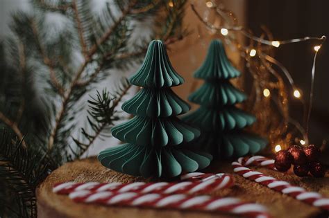 Čiastočne upletený papierový stromček