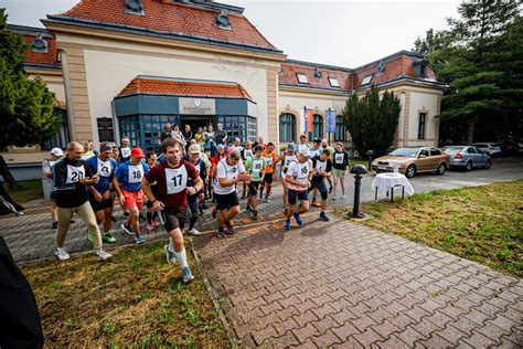 Archívna fotografia Václava Havla pri rečníckom pulte počas historického prejavu v americkom Kongrese