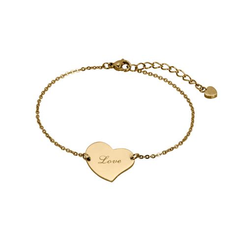 Ukážka personalizovaného darčeka, napríklad gravírovaného náramku.