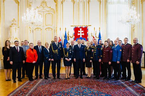 fotografia prezidenta Petra Pellegriniho počas novoročného príhovoru