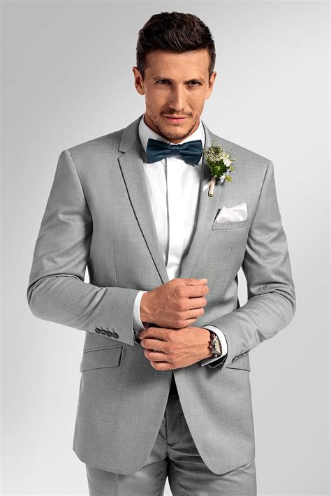 modrý svadobný oblek pre ženícha