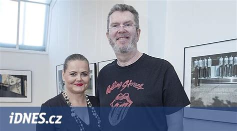 Tematické foto: Richard Müller a Vanda Wolfová v svadobný deň