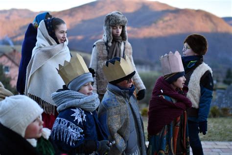 Slovenská ľudová vianočná tradícia a koledovanie