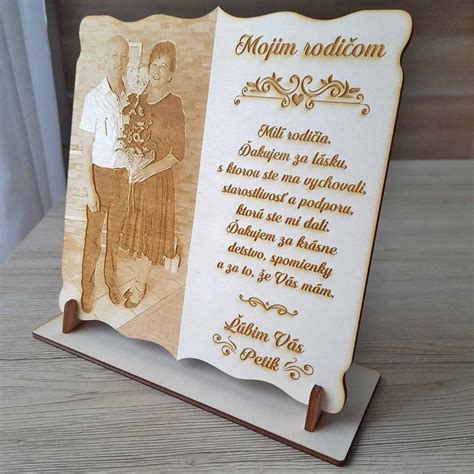 fotografia darčekovej kartičky s ručne napísaným osobným blahoželaním