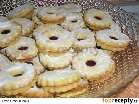 Linecké pečivo zlepované džemom