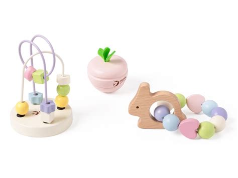 Sada drevených vkladačiek a ťahacích hračiek pre batoľatá