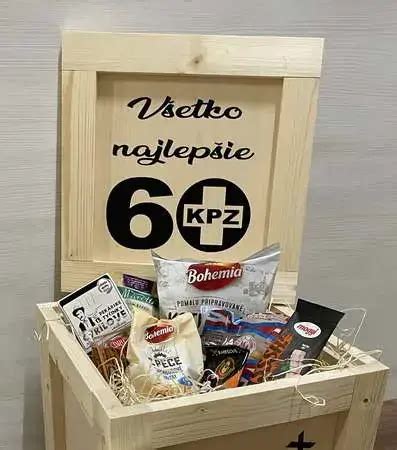 infografika: priebeh otvárania darčekového boxu s páčidlom