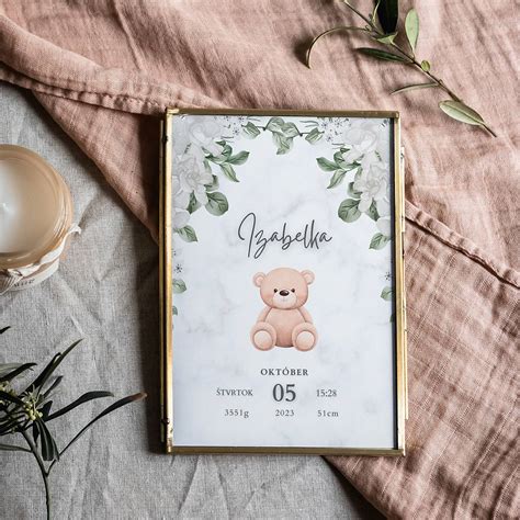 ilustračné foto smútočného venca pre bábätko s jemnými kvetmi a anjelikom