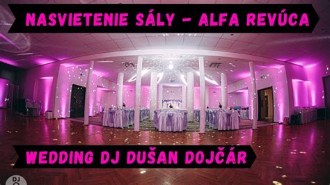 fotografia svadobnej sály s bohatou svetelnou výzdobou a sviečkami