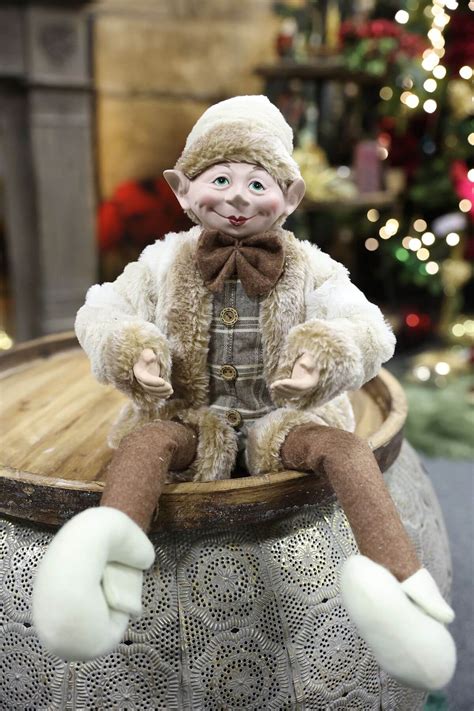 Vianočný škriatok z brmbolcov