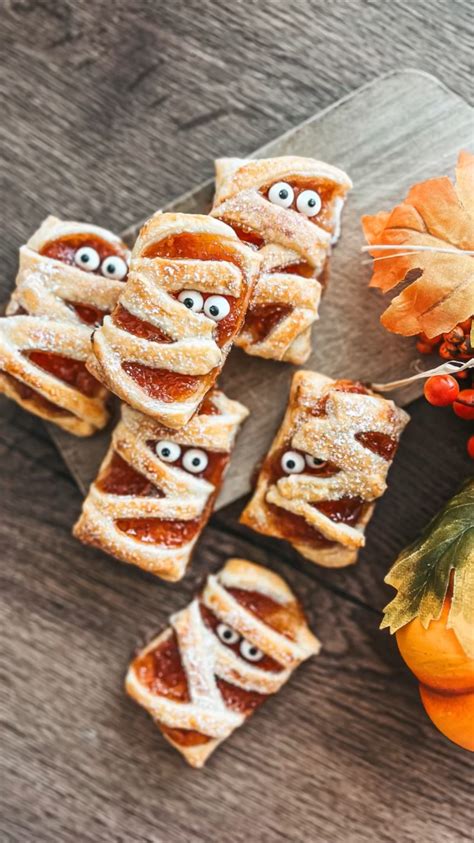 kreatívne halloweenske múmie z lístkového cesta