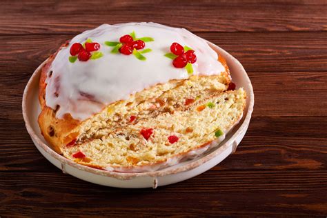 Kerststol - tradičný holandský vianočný chlebík