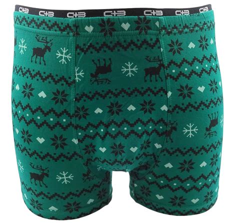 Ilustrácia s vianočnými a novoročnými motívmi a maďarskými nápismi