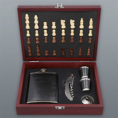 Dievčatko zabalené v elegantnej perinke